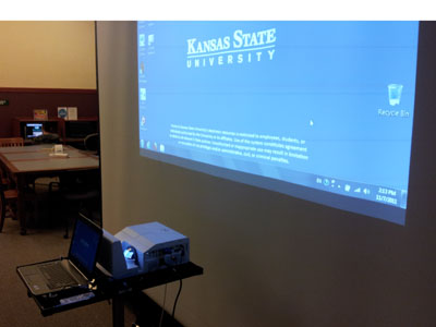 Faculty/staff: Try new-tech "ultra short throw" projector through Nov