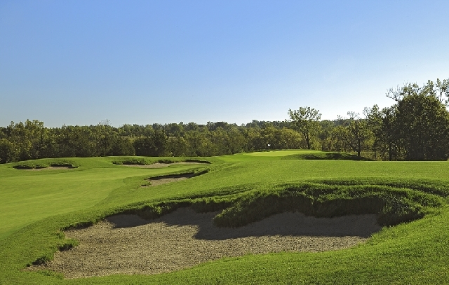 11th hole at FirekeeperGC, a daily fee course owned by the Prairie Band of the Potowatomi.  Located in Mayetta, Kansas, the course was designed by Notah Begay and built by Landscapes nlimited.  September, 2010.  PM shoot.  Photograph by Paul Hundley.  Print aspect ratio:  0.65